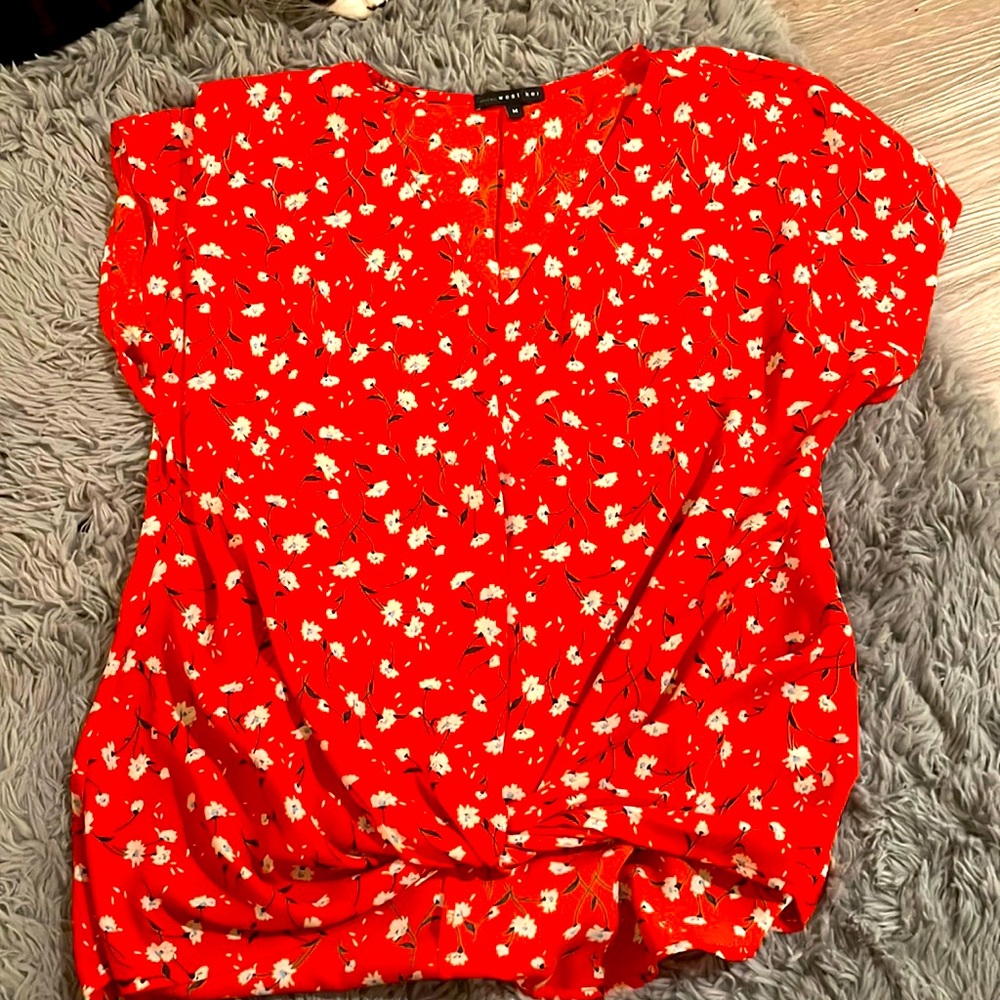 Floral top